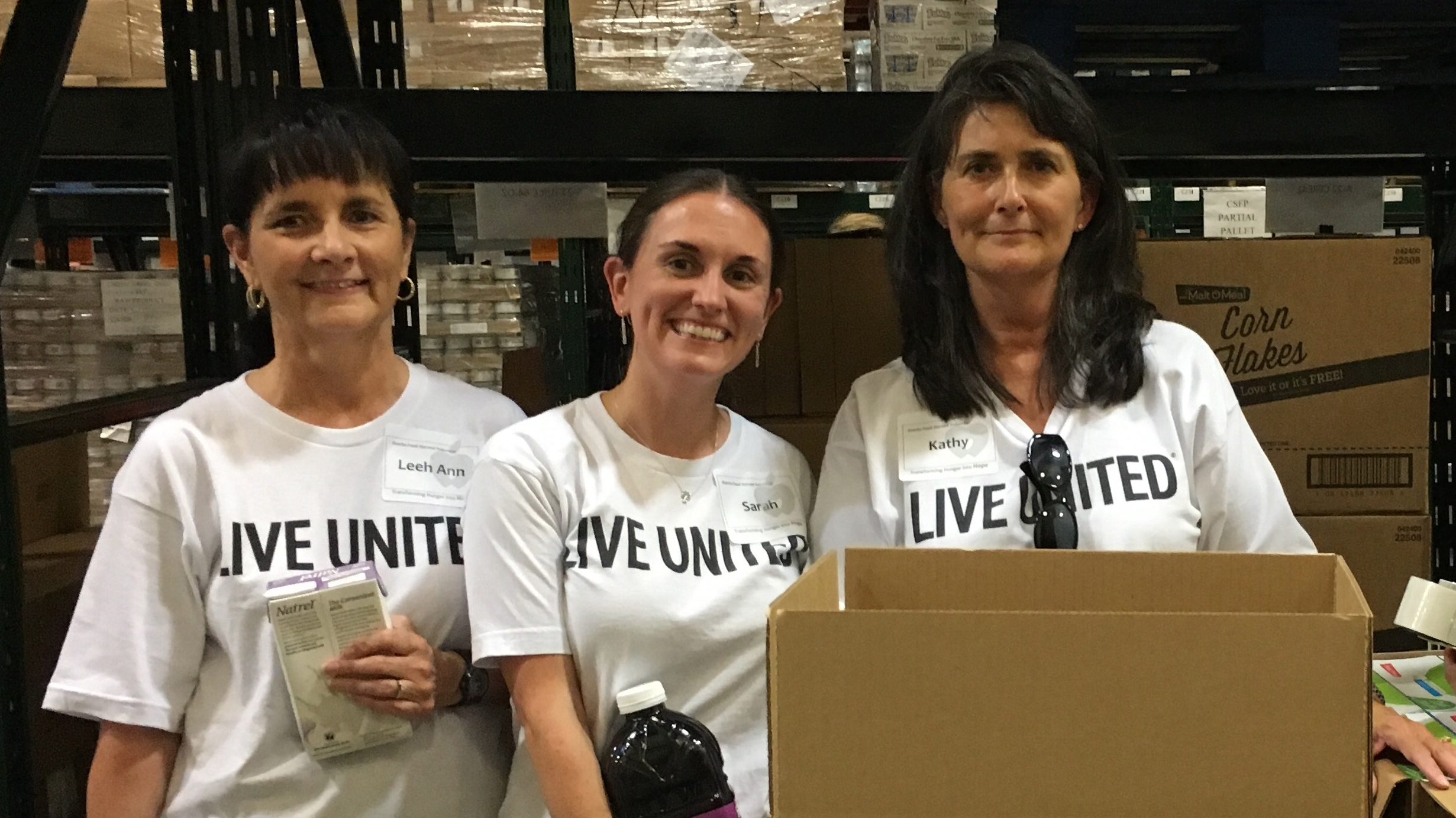 food bank volunteers